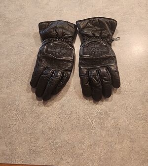 Harley-Davidson Black Leather Riding Gloves with Logo